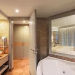 Charisma De Luxe מלון 5*