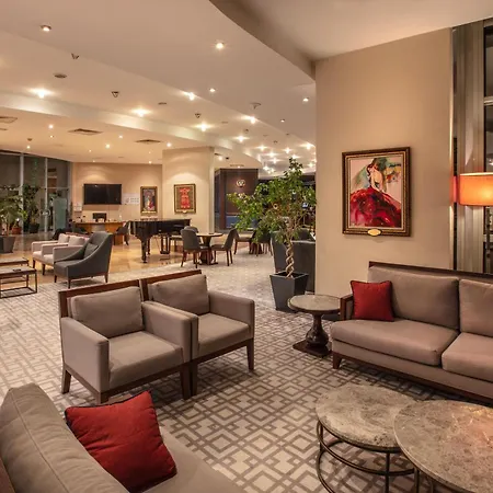 Charisma De Luxe Hotel 5*