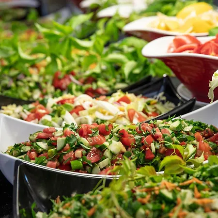 Hotel Charisma De Luxe