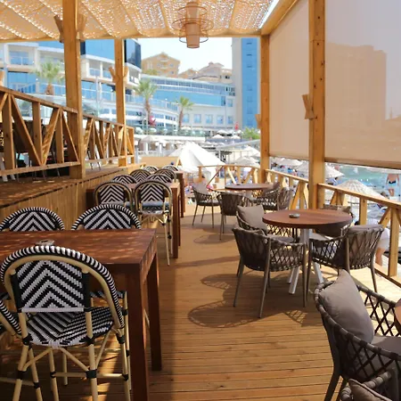 Charisma De Luxe 5* Kusadası