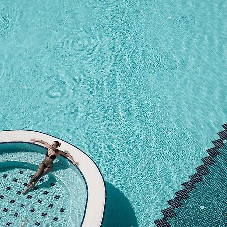 Charisma De Luxe 5* Kusadası